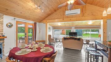 House | 3 bedrooms, Internet