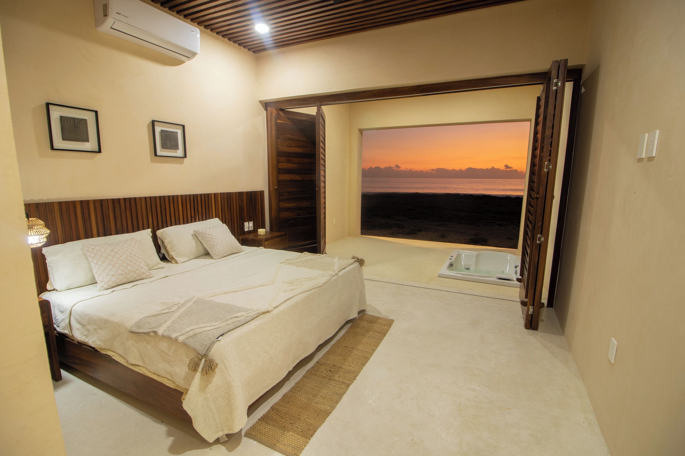 5 bedrooms, internet, bed sheets