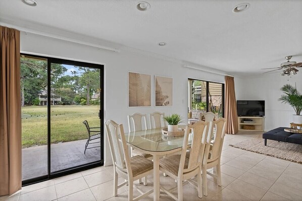 تناول الطعام