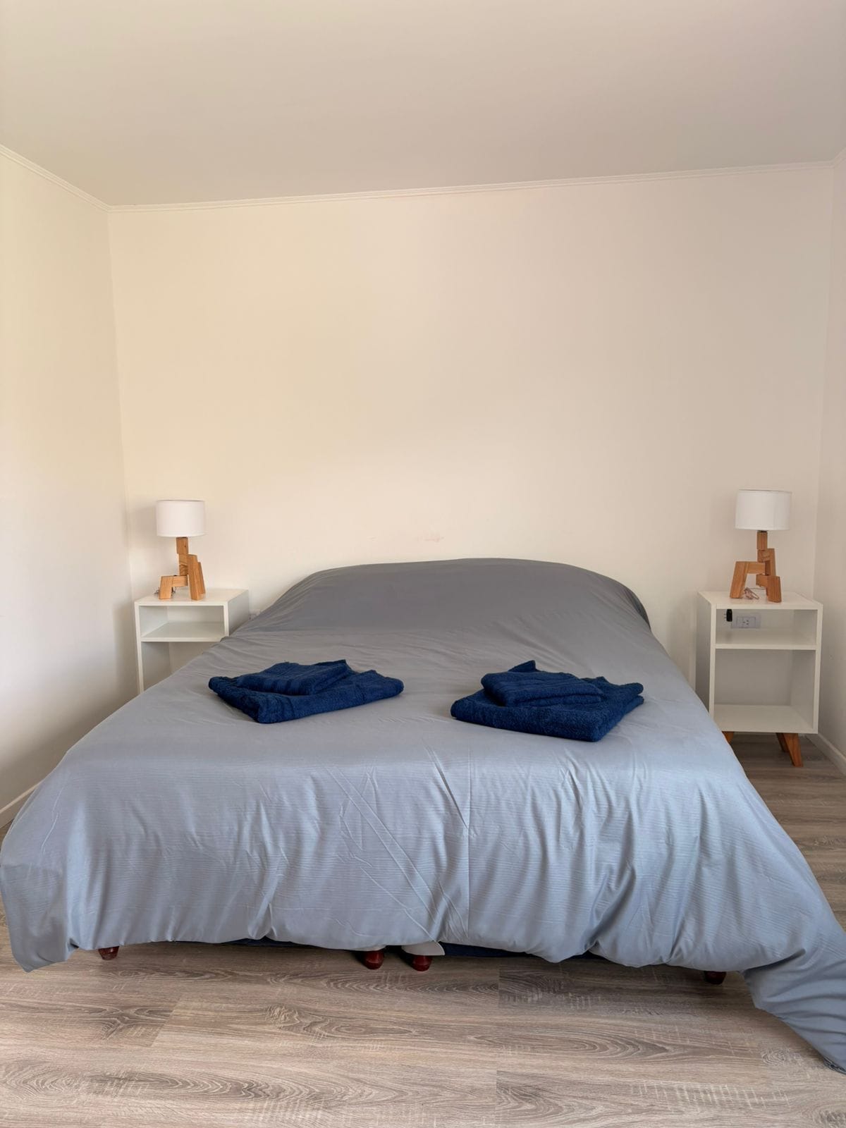 Classic Apartment, Mountain View | Laptop workspace, free WiFi