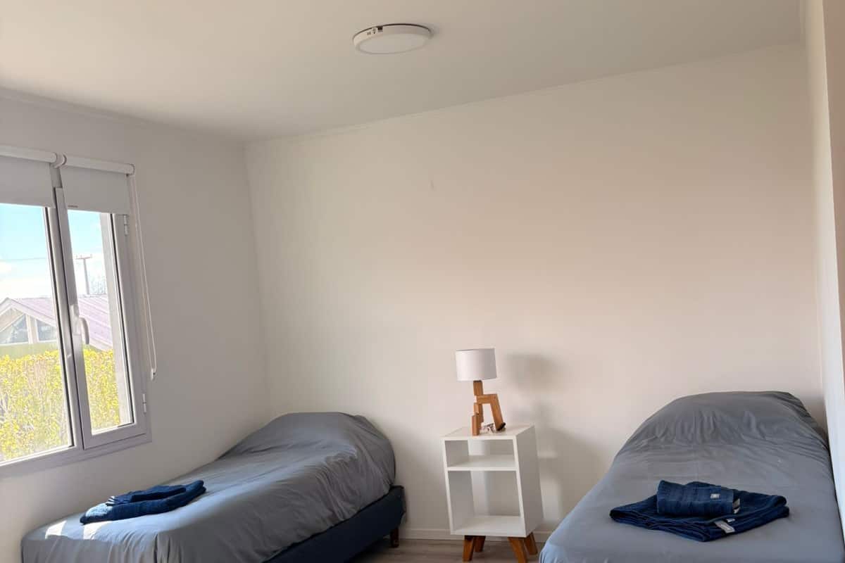 Laptop workspace, free WiFi