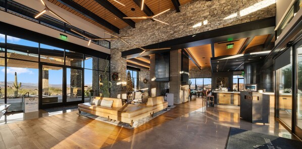 Lobby - Exquisite Luxury New 3BR house in Coveted Sereno Canyon in North Scottsdale (Scottsdale)