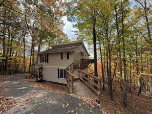 Exterior - NEW! Sunset Ridge Retreat/Fireplace/Beech Mountain Biking, Hiking & Mtn Views (Beech Mountain)