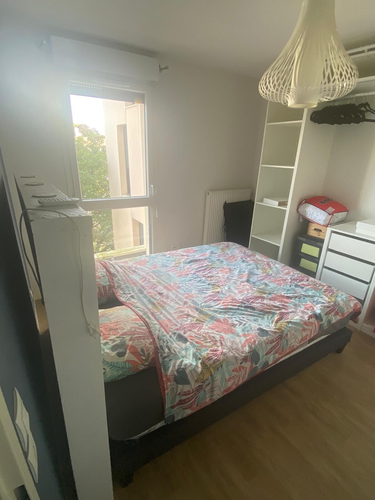 1 多间卧室、熨斗/熨衣板、WiFi、床单