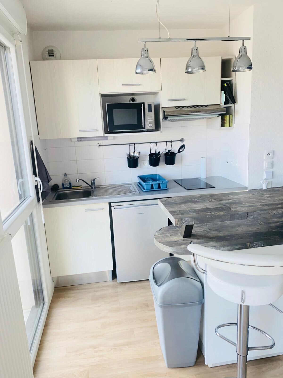 微波炉、烤箱、炉灶