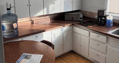 2-Bedroom Suite in Hecla