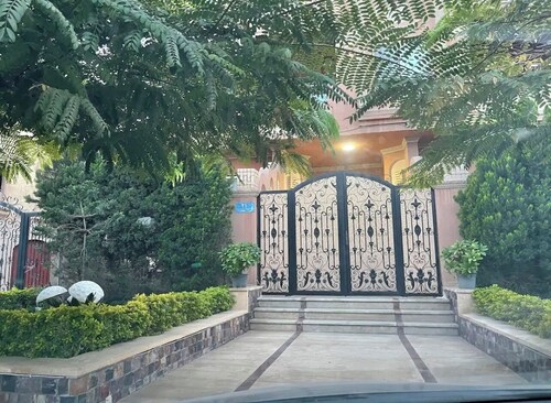 Cozy 2 bedroom apartment with greenery view and quiet stay 