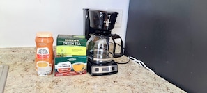 Kahvia ja/tai kahvinkeitin