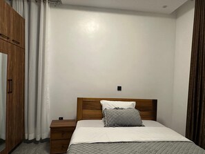 Comfort Double Room | Desk, free WiFi