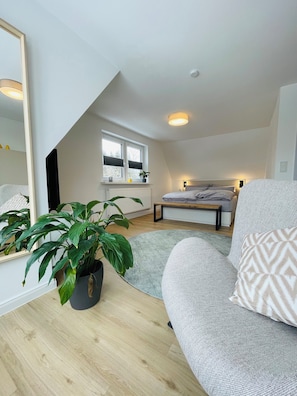 1 habitación, tabla de planchar con plancha, wifi y ropa de cama 