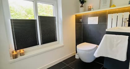 Modern house on the edge of Husum - 10 minutes from the dyke