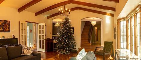 Téléviseur, foyer, chaßne audio