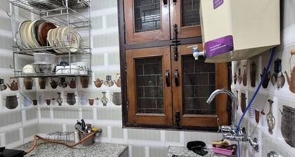 Cozy Private Nest Vasant Vihar with kitchen Vasant Vihar