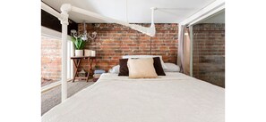 3 slaapkamers, een strijkplank/strijkijzer, wifi, beddengoed