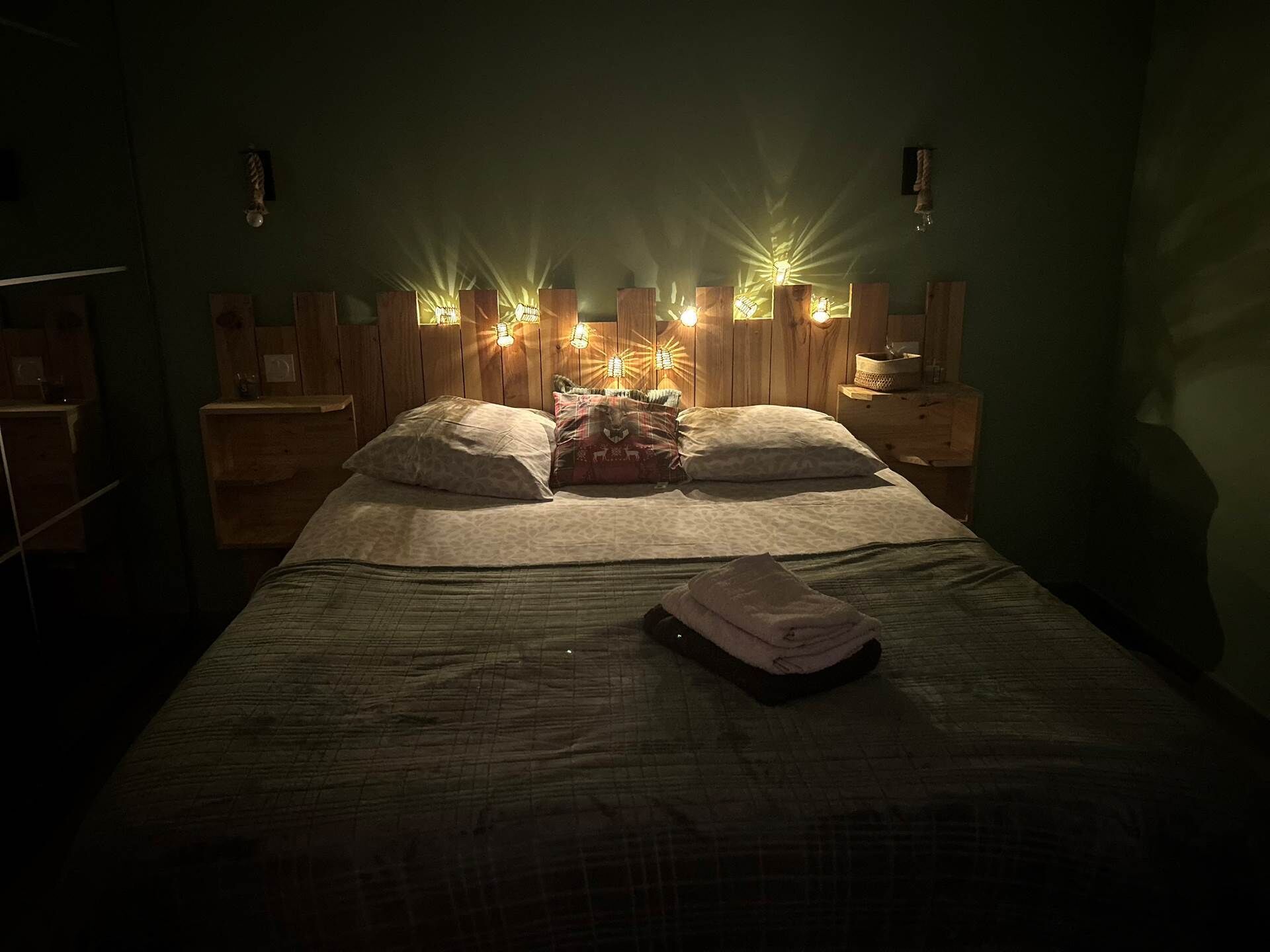 1 chambre, fer et planche à repasser, Wi-Fi gratuit