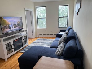 TV connectée, cheminée