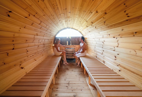 Sauna, steam room, massages