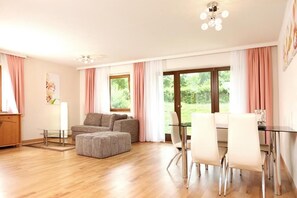 Eenvoudige studio suite | Een kluis op de kamer, gratis wifi