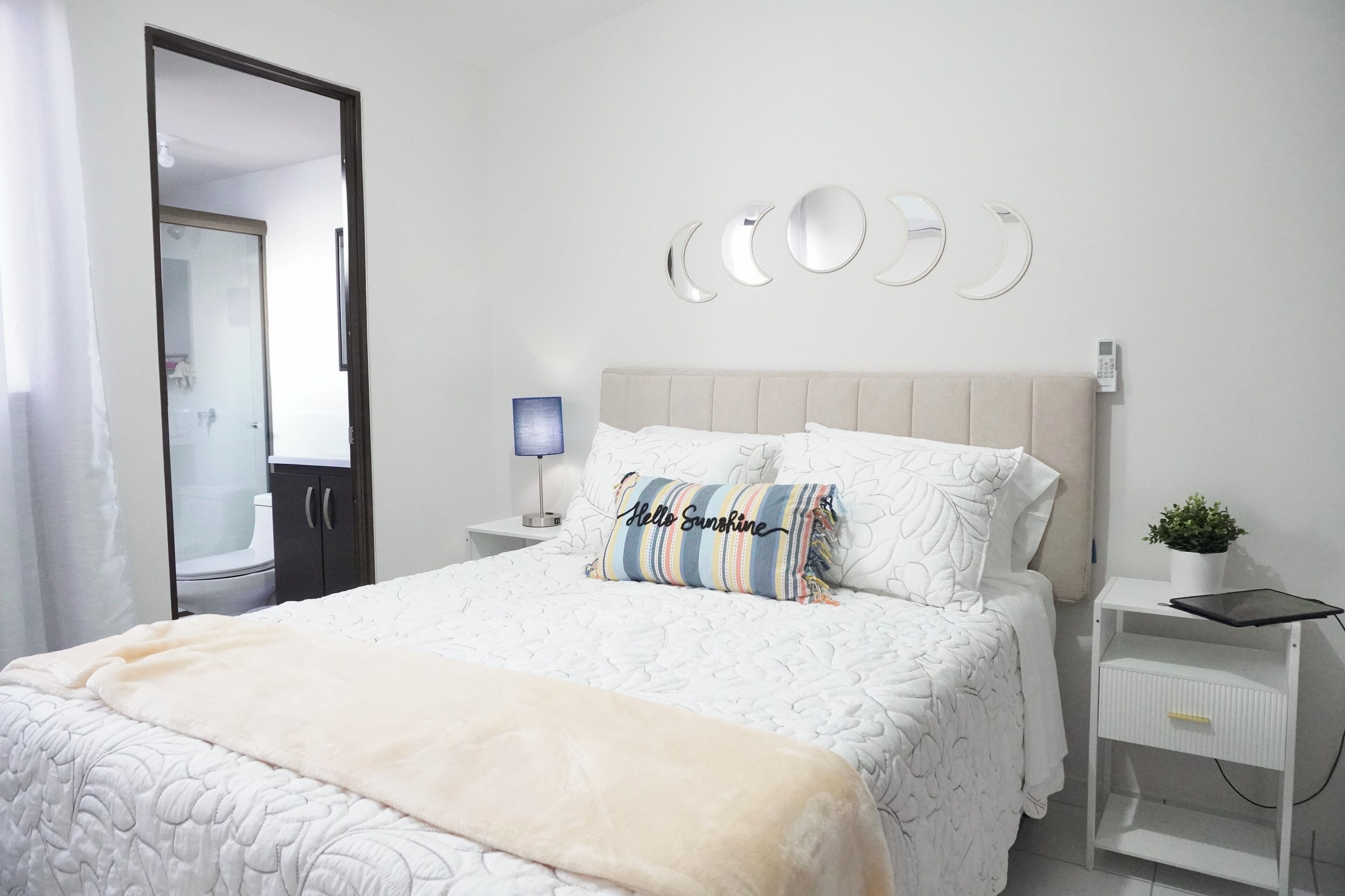 Fer et planche à repasser, Wi-Fi, draps fournis