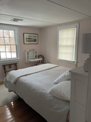 3 Schlafzimmer, Schreibtisch, Bügeleisen/Bügelbrett, WLAN