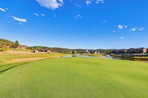 Golf - Luxe, New-Build Sturgis Retreat w/ Mountain Views (Sturgis)