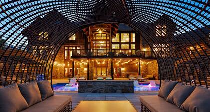 Pinnacle Pointe by Relaxtay | 600-Acre Private Luxury Estate with Spa, Pool, Theater & Lake