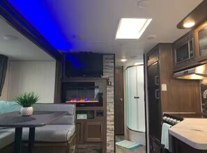 Interior - The GreyWolf - Convenient & Cozy RV (Mobile)