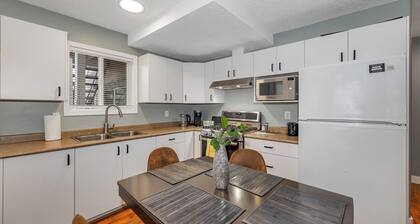 Knockan Hill Rentals - Ground Floor Suite