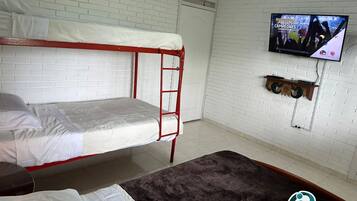 3 chambres, Wi-Fi gratuit, draps fournis
