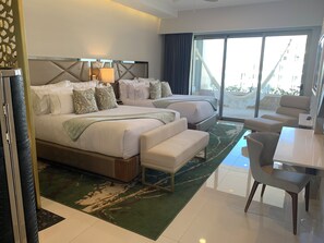 مكواة/لوح كي وواي فاي وملاءات أسرّة