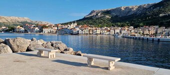 Holiday apartment with air conditioning