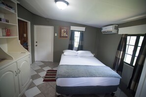 3 sovrum, strykjärn/strykbräda, gratis wi-fi och sängkläder