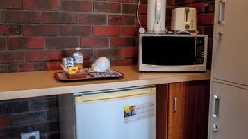 Chambre Familiale | Cuisine privée | Mini réfrigérateur, micro-ondes