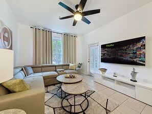 تلفزيون ذكي، ألعاب فيديو