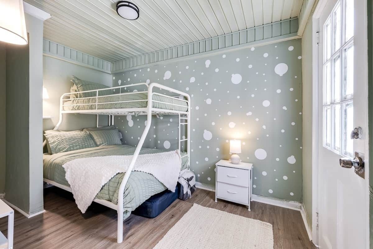 4 quartos, Wi-Fi, roupa de cama