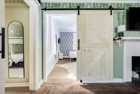 4 habitaciones, internet y ropa de cama 