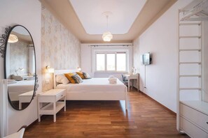 2 makuuhuonetta, silitysrauta/-lauta, vauvan matkasänky, Wi-Fi