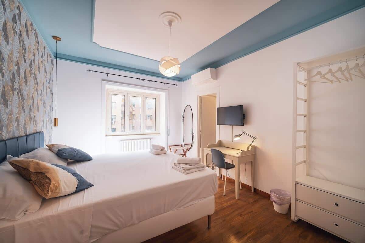 2 bedrooms, iron/ironing board, travel crib, WiFi