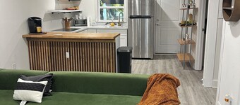 Cool cottage with AC in Rice