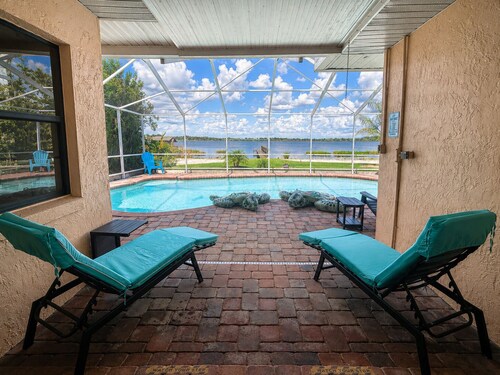 Heated Private Pool + Sunrise- 30 Min to Disney & LEGOLAND
