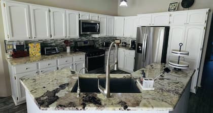 Charming 3 bedroom 3 bath with mountain views, huge game room, and theatre room.