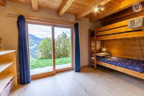 3 Schlafzimmer, Bügeleisen/Bügelbrett, kostenloses WLAN, Bettwäsche
