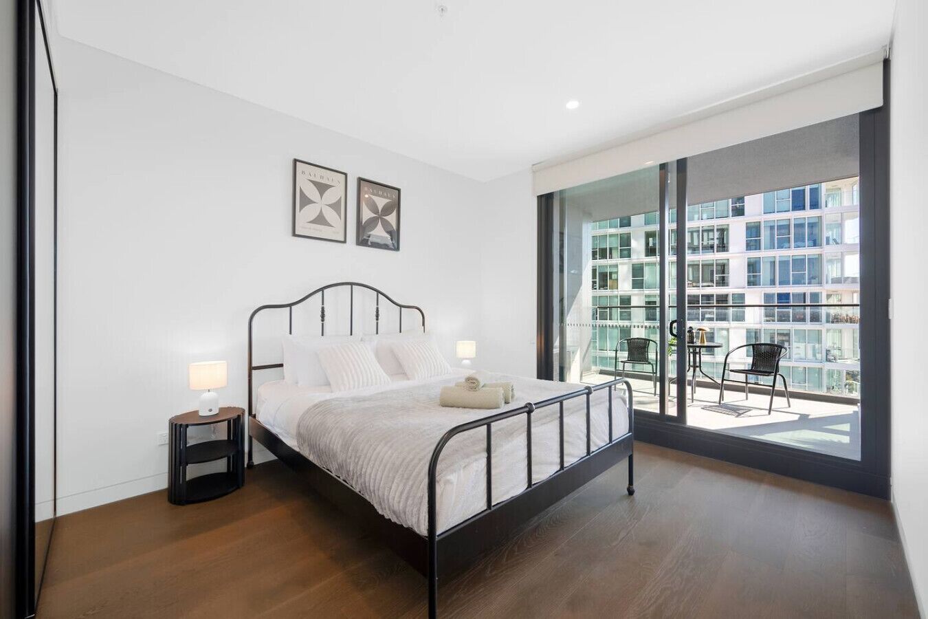 1 多间卧室、熨斗/熨衣板、WiFi、床单