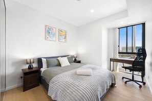 1 bedroom, desk, iron/ironing board, WiFi