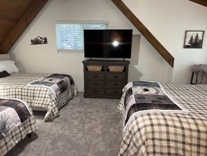 3 chambres, fer et planche à repasser, Wi-Fi, draps fournis