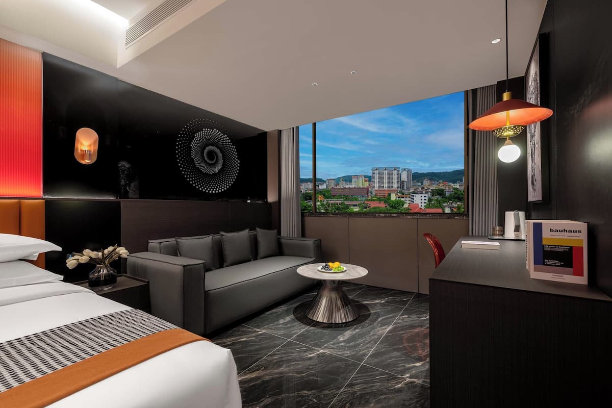 베이직 더블룸, 시내 전망 | 책상, 노트북 작업 공간, 무료 WiFi