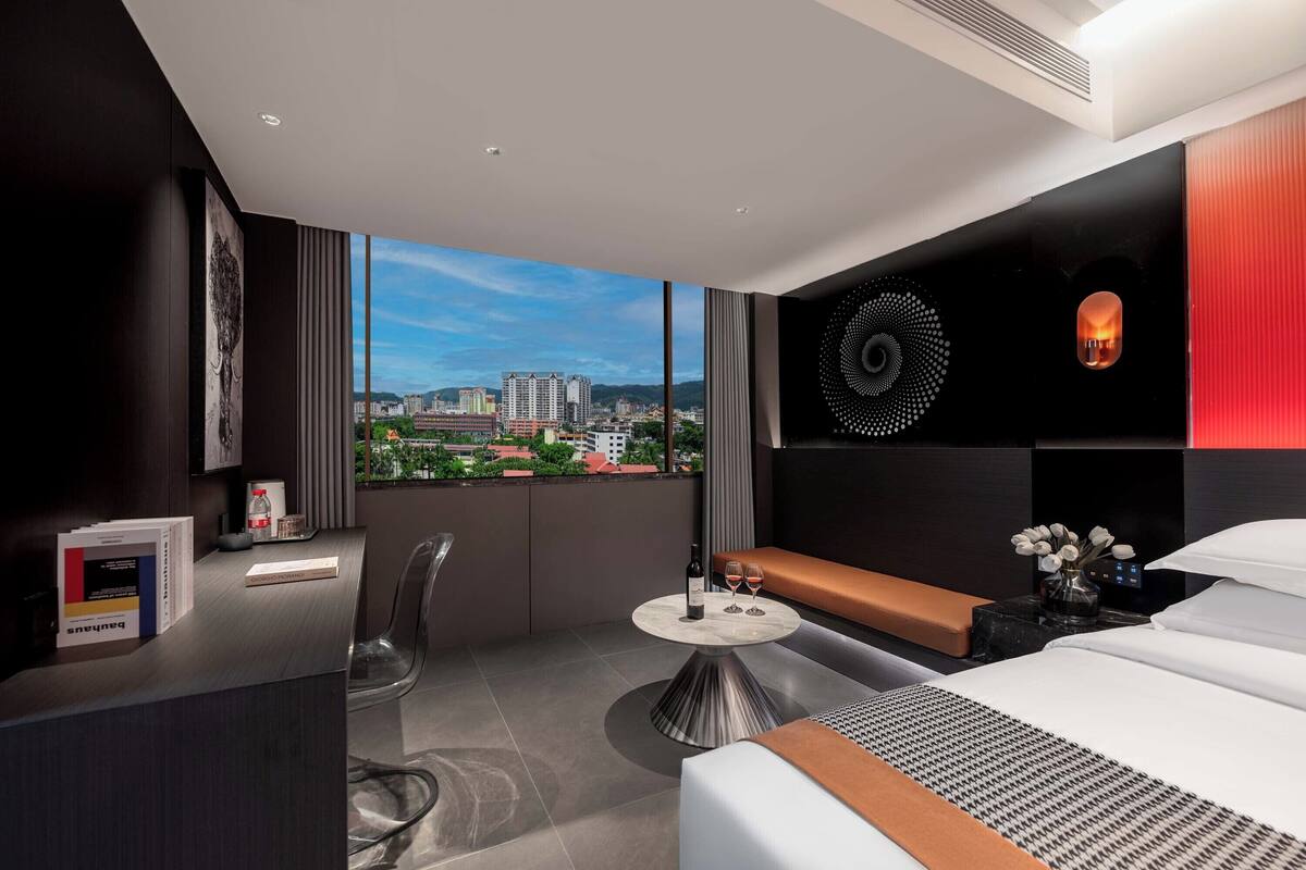 ห้องคลาสสิกทวิน, วิวเมือง | โต๊ะทำงาน, พื้นที่ทำงานแบบใช้แล็ปท็อป, Wi-Fi ฟรี