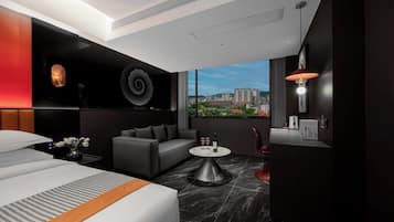 Habitación doble superior, vistas a la ciudad | Escritorio, espacio para trabajar con un portátil, wifi gratis