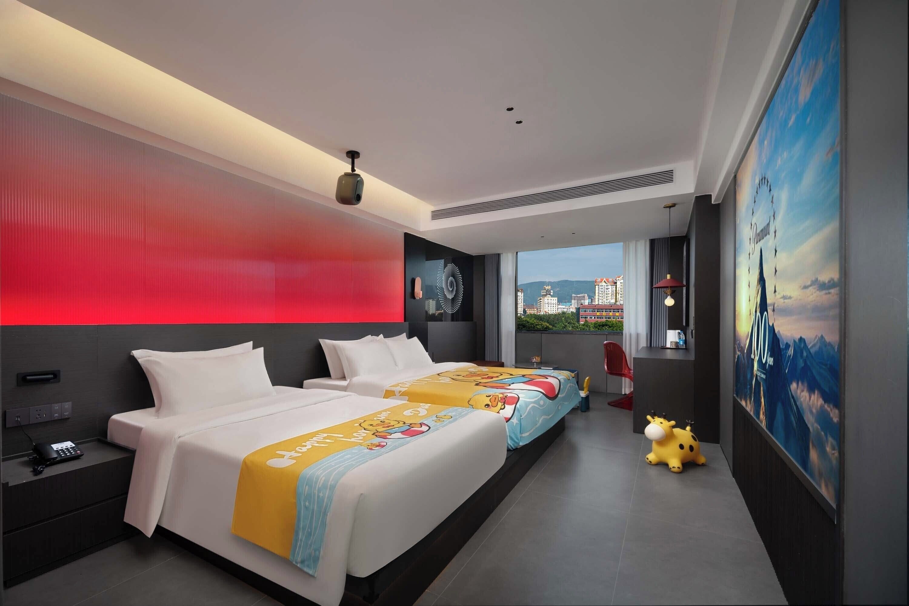 Family Twin Room, City View | Desk, laptop workspace, free WiFi