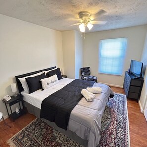 2 soverom, strykejern/-brett, wi-fi og sengetøy